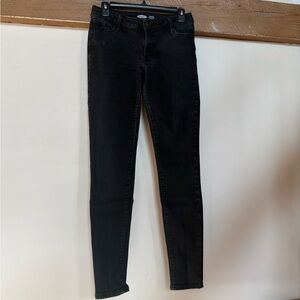 Old Navy Black Skinny Jeans - Sleek Stretch Denim